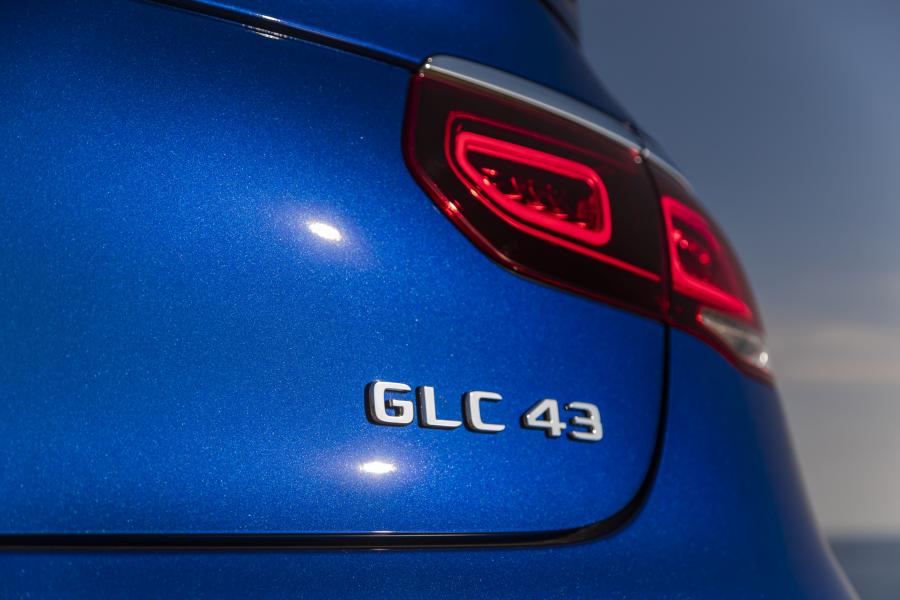 Логотип Mercedes-AMG GLC43 4Matic Coupe (C253) 2019 года  (NA) (фото 17 из 69)